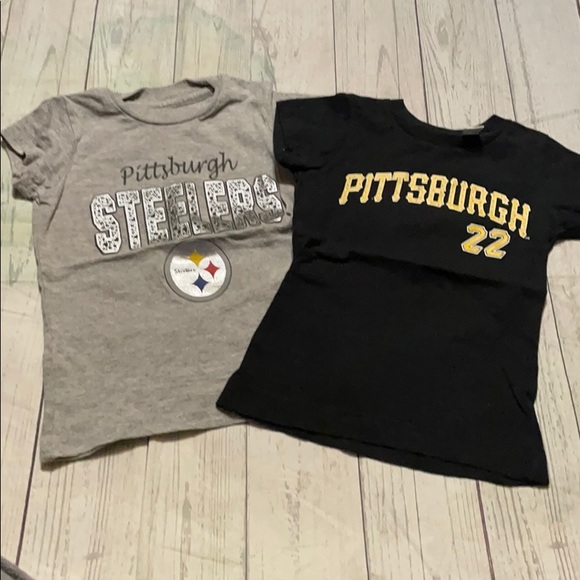 Other - Pittsburgh STEELERS & Pirates 4T T-Shirts